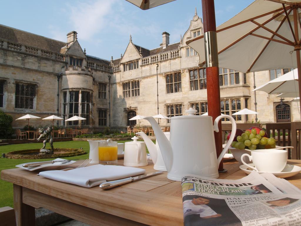 Rushton Hall Hotel&Spa Kettering Buitenkant foto