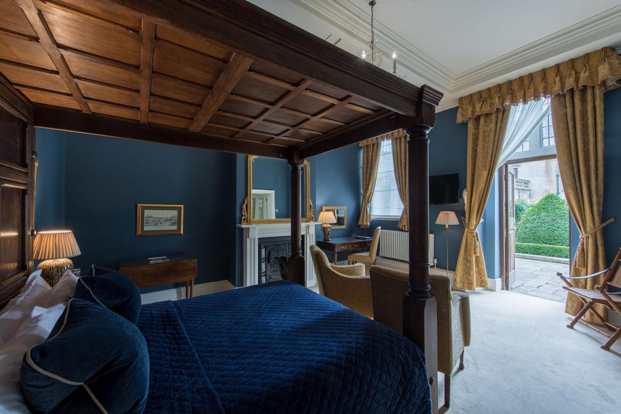Rushton Hall Hotel&Spa Kettering Buitenkant foto
