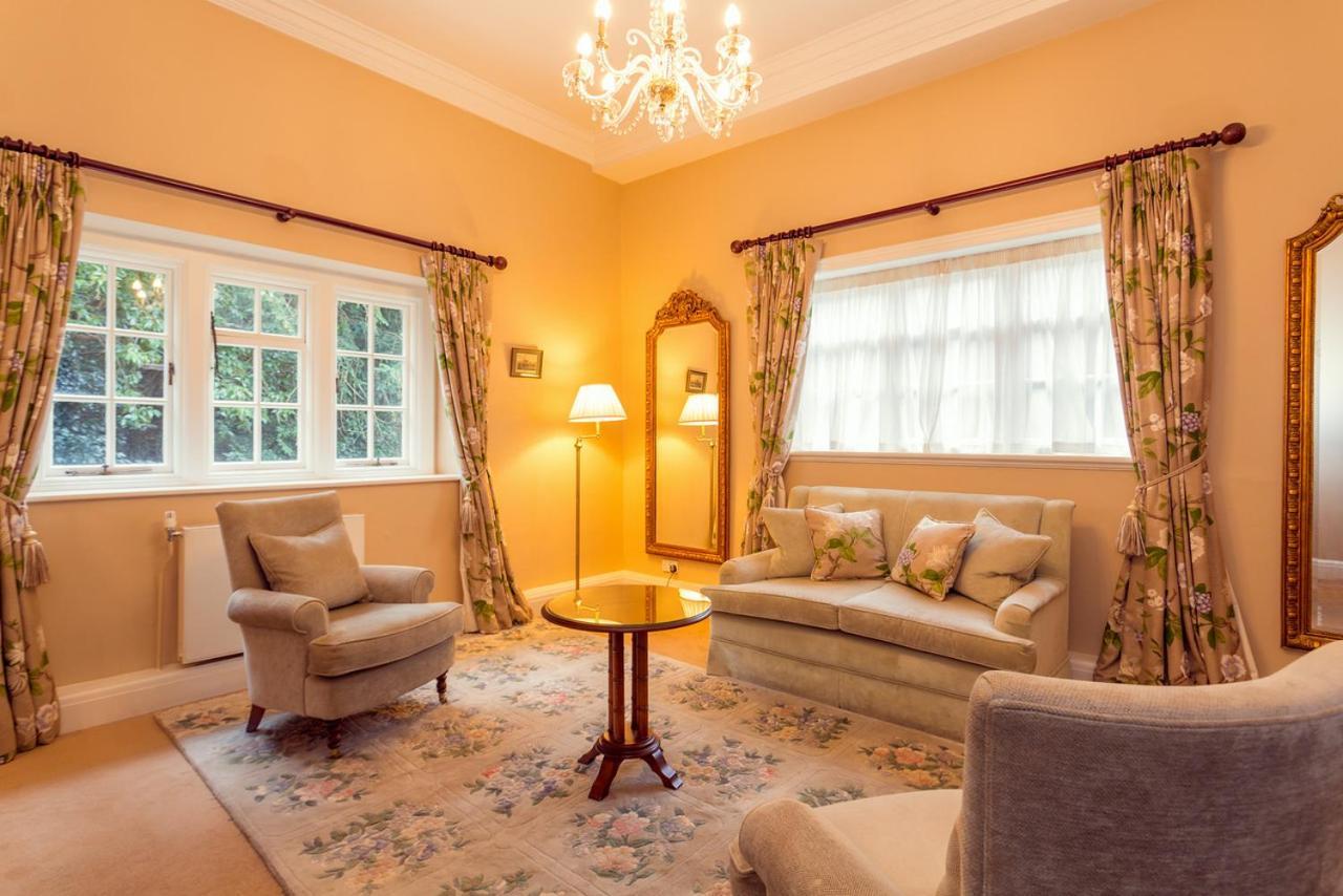 Rushton Hall Hotel&Spa Kettering Buitenkant foto