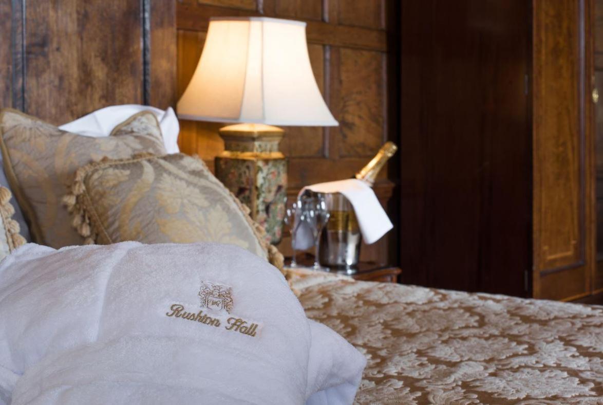 Rushton Hall Hotel&Spa Kettering Buitenkant foto